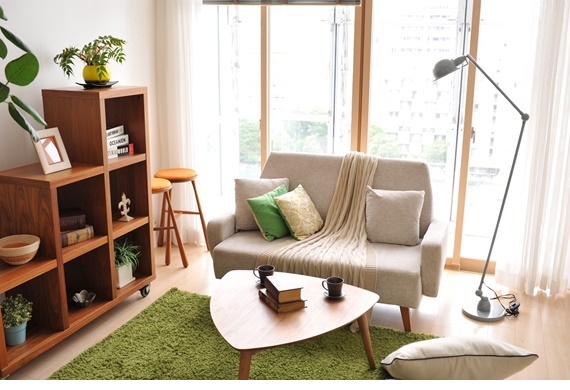 キレイに見えても見えない菌やウィルスが潜んでいるかもしれないリビングの写真